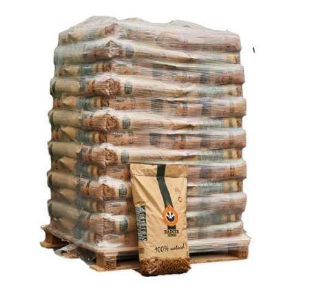 Palette de granulés Badger DINplus et ENplus A1 en sacs de 15 kg pour le chauffage